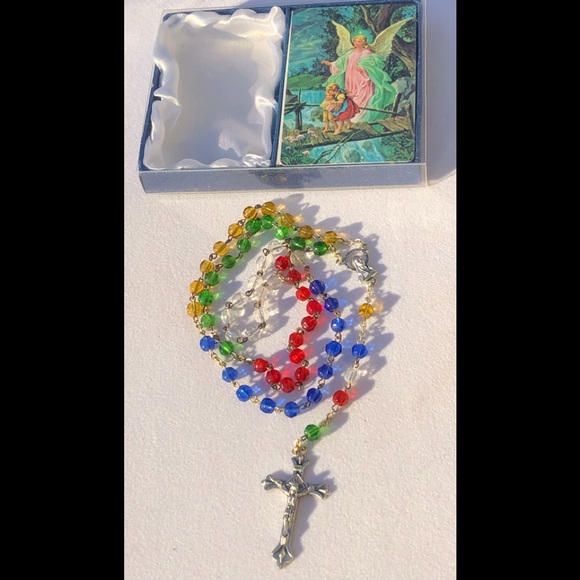Italy New Old Stock Guardian Angel Multi Color Rainbow INRI Rosary - Picture 7 of 11